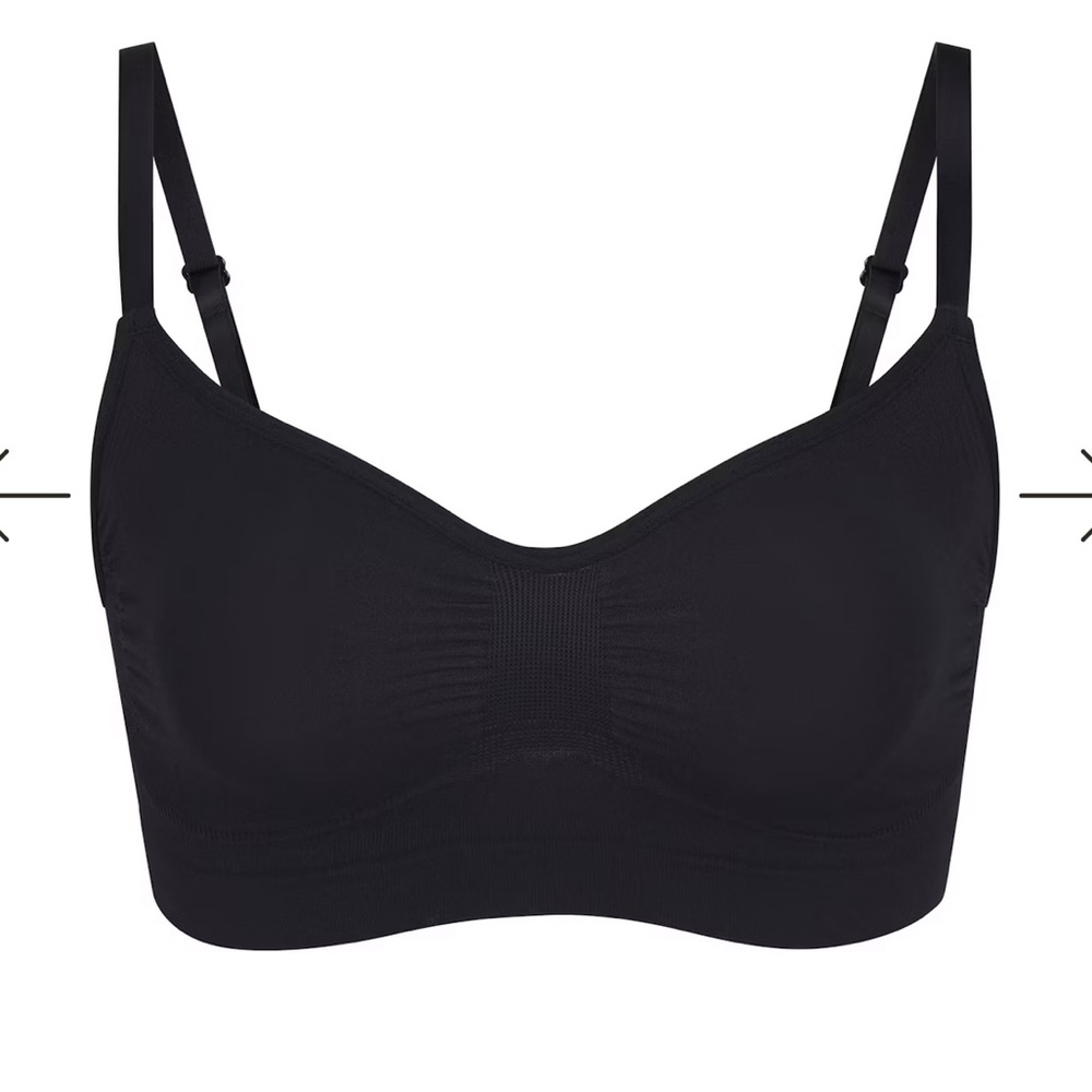 SKIMS Seamless Sculpt Bralette
